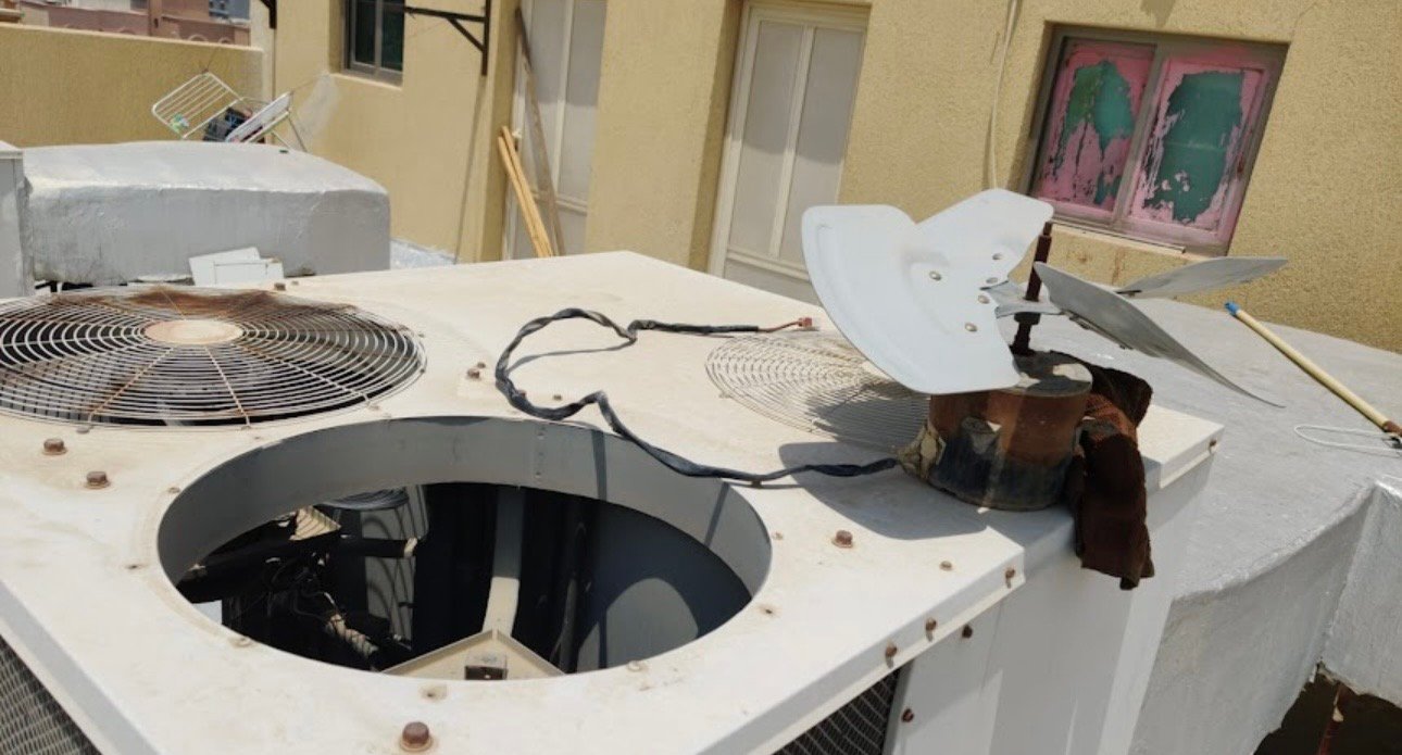 AC repair at customer home