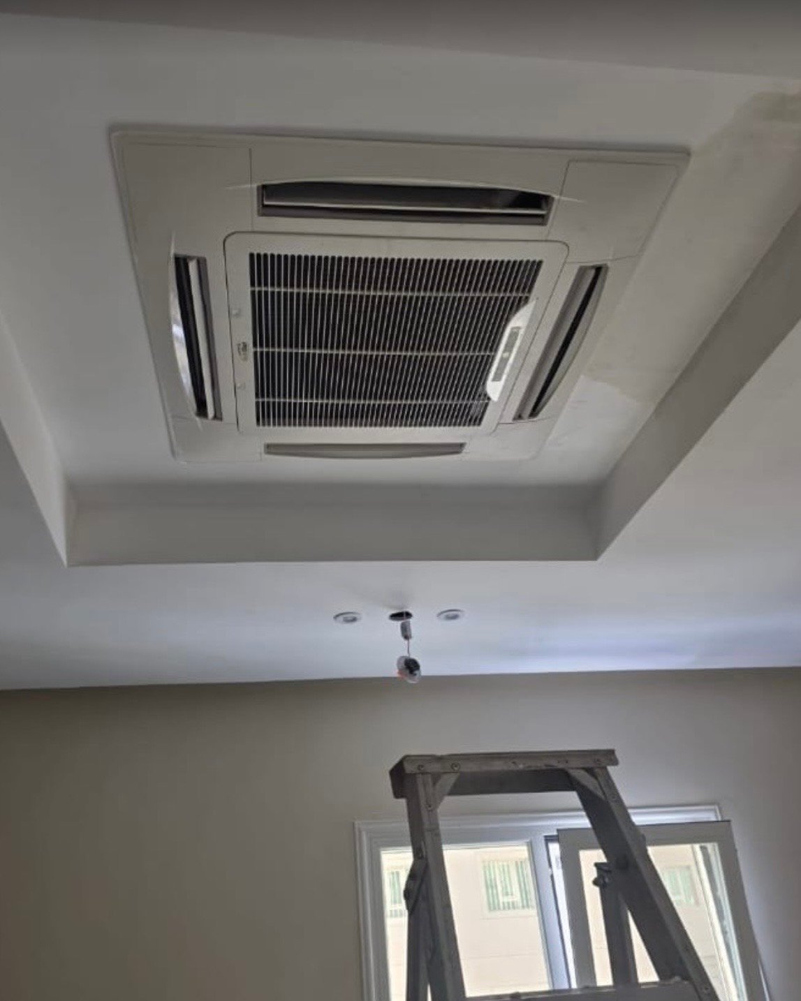 AC repair at customer home