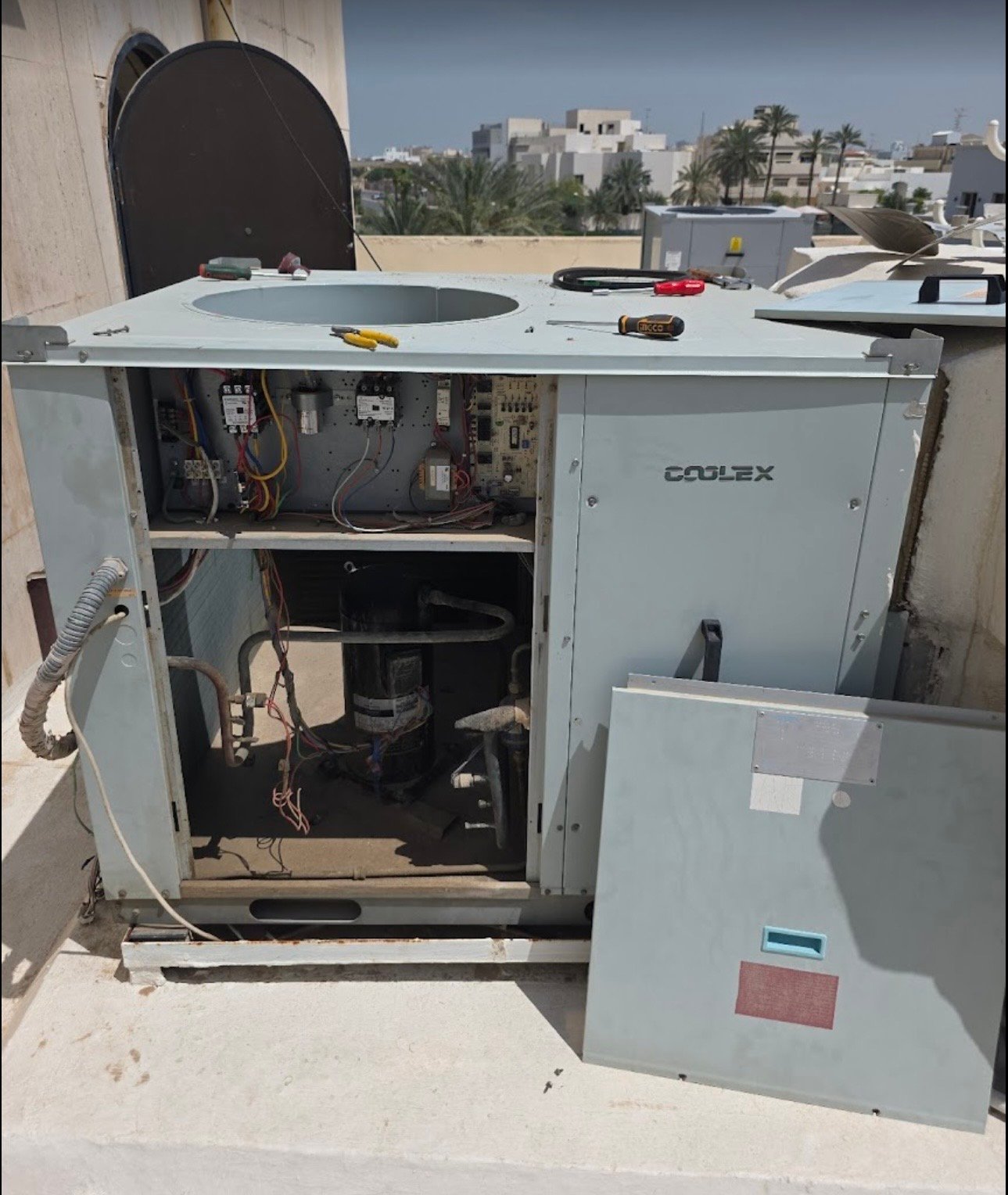 AC repair at customer home